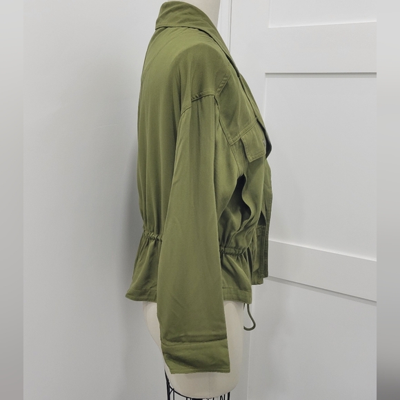 Frye & Co Green Lightweight Open Front Utility Style Jacket - Picture 3 of 14
